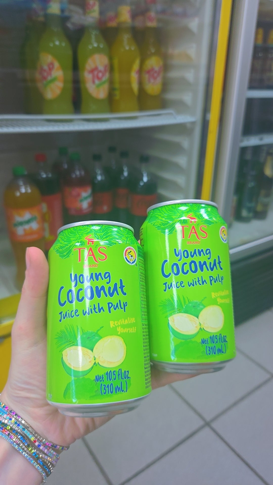 Jus de coco avec pulpe
