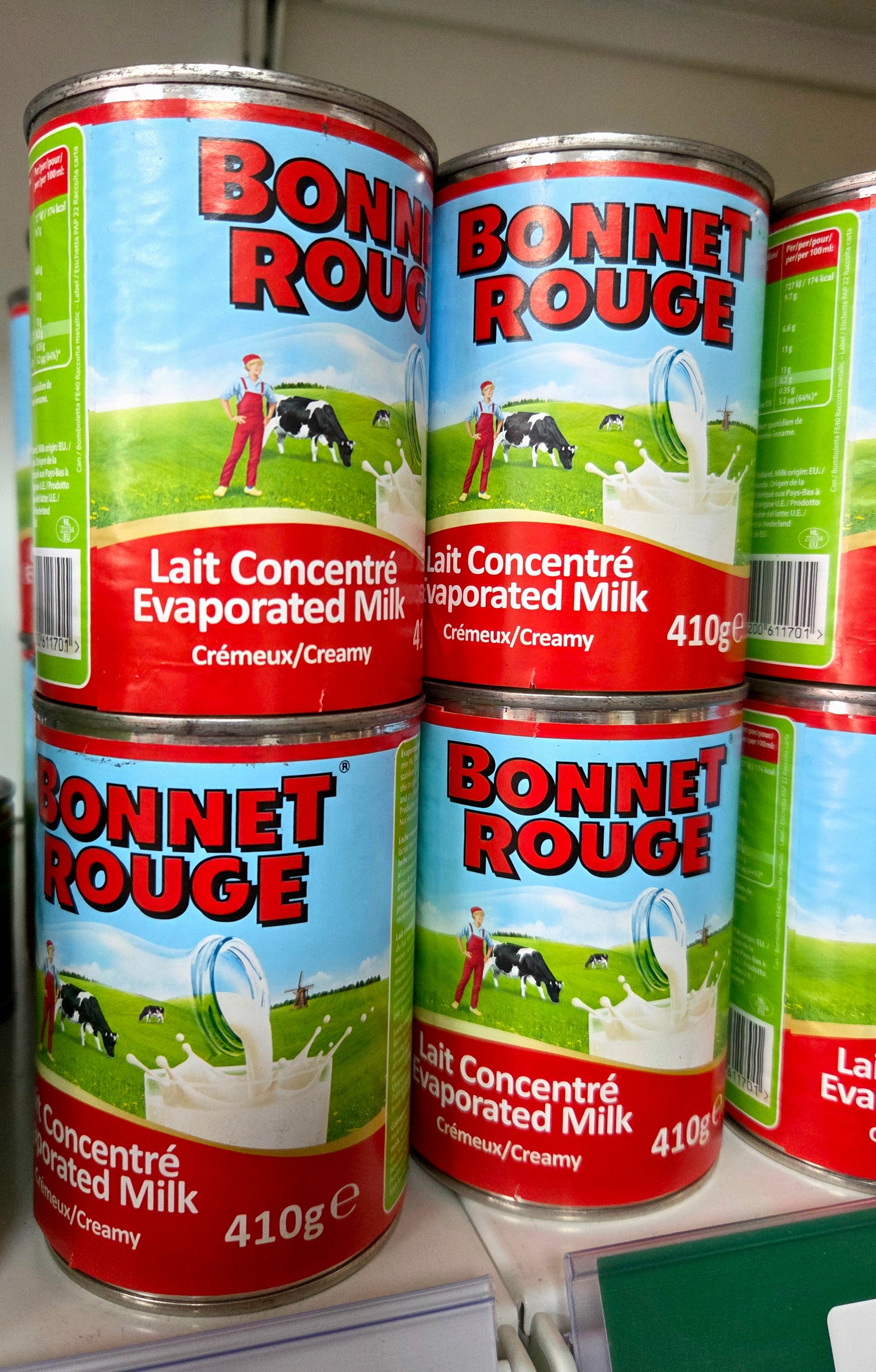 Bonnet rouge lait concentré